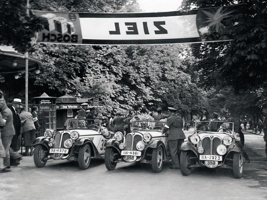 BMW 315/1 Roadster 1934 года  (фото 12 из 12)